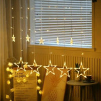 Vánoční osvětlení v podobě LED hvězdiček